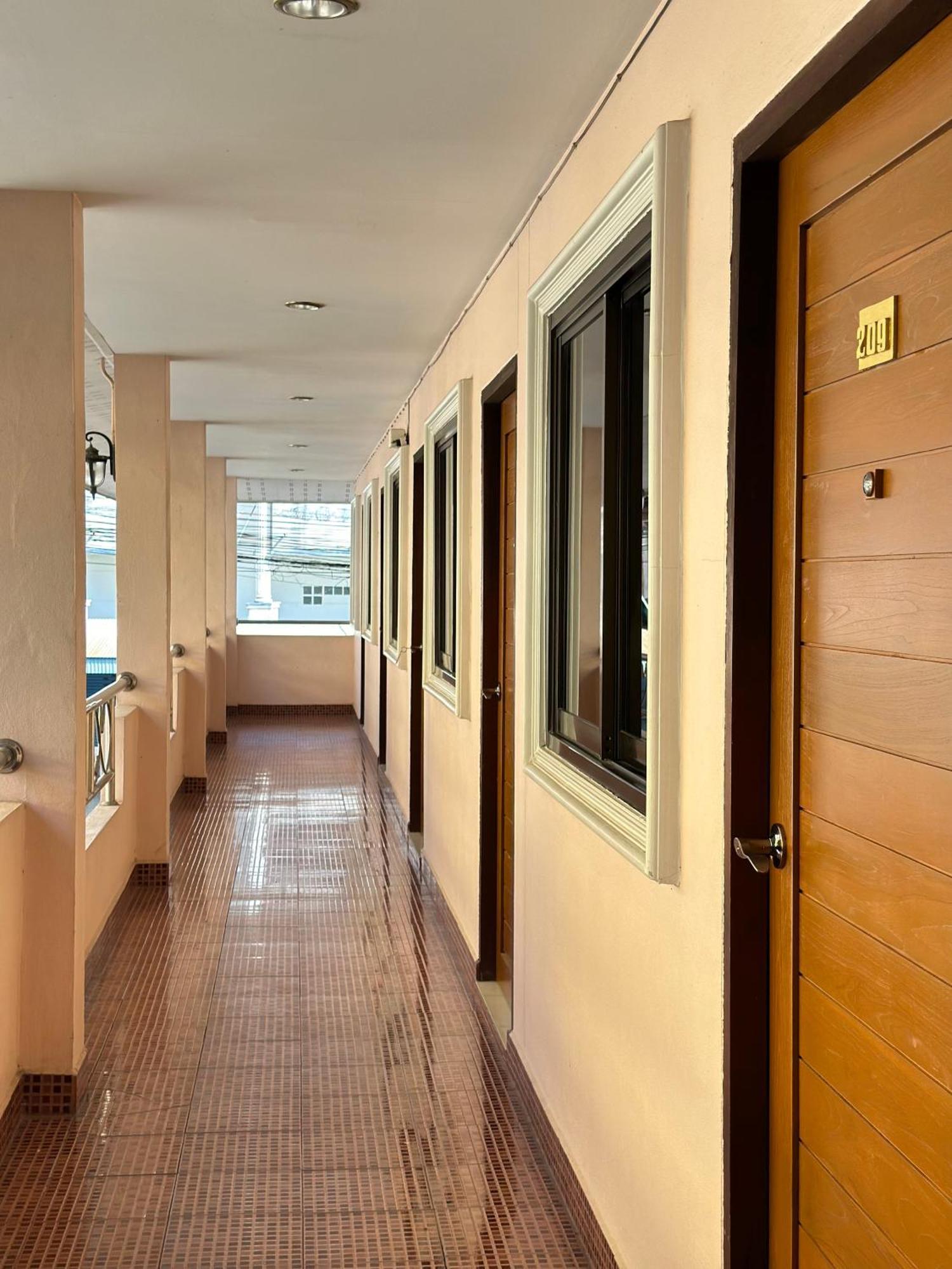 Phurafah Place Hotel โรงแรมภูระฟ้า เพลส Нан Экстерьер фото